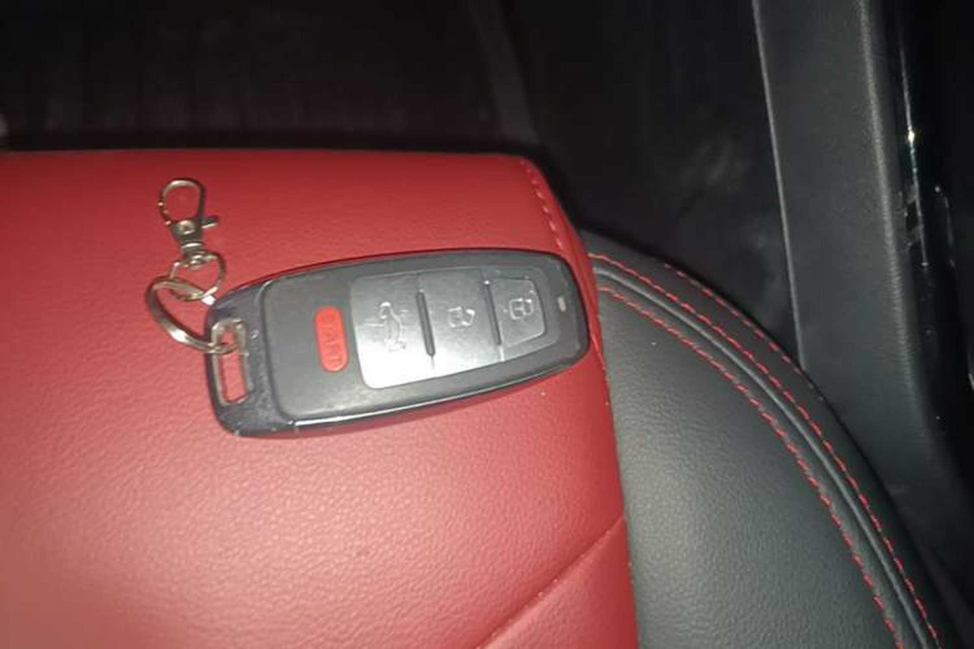 Used Haval H2s 2018 Red-Label 1.5T Dual-Clutch Elite Model Vehicle Key