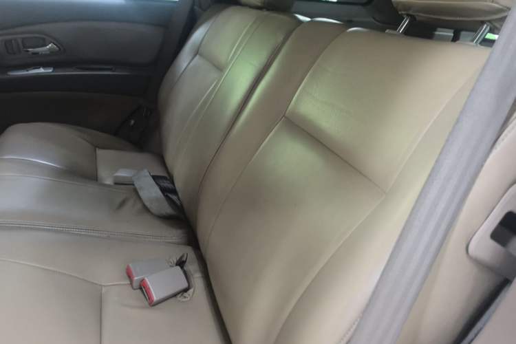Used Haval H3 2009 Leading Edition 2.5 TCI Two-Wheel-Drive Luxury Model Left Rear Seat