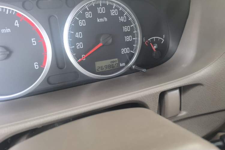 Used Haval H3 2009 Leading Edition 2.5 TCI Two-Wheel-Drive Luxury Model Odometer Close Up