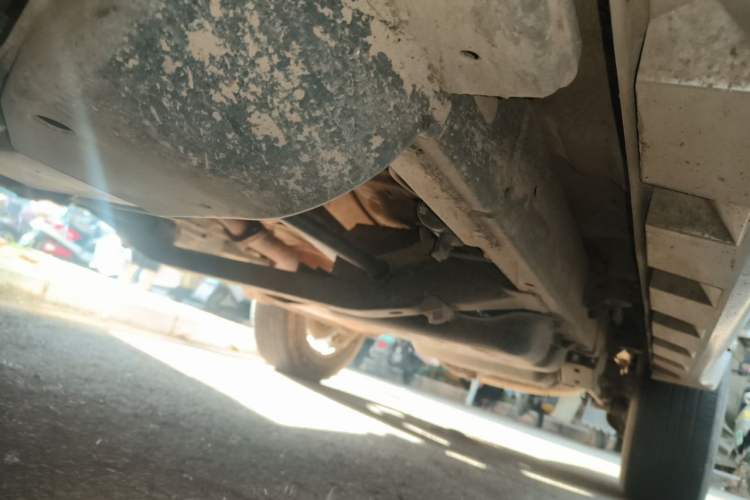 Used Haval H3 2009 2.4L 4G64 Four-Wheel Drive Ultra-Luxury Version Chassis Front Left