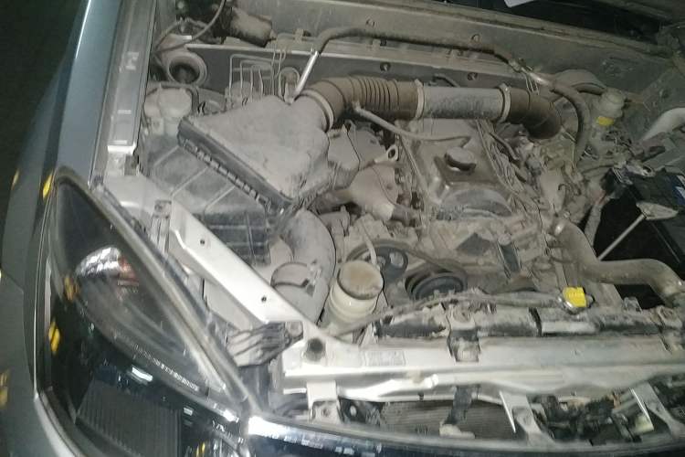 Used Haval H3 2009 Ruiyi Edition 2.0L Elite Model Engine Bay Right