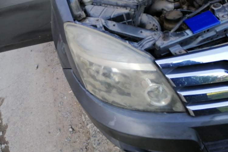 Used Haval H3 2009 Ruiyi Edition 2.0L Luxury Model Right Front Headlight