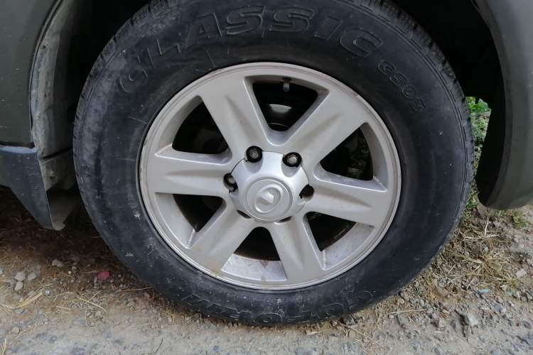 Used Haval H3 2009 Ruiyi Edition 2.0L Luxury Model Right Front Wheel Hub