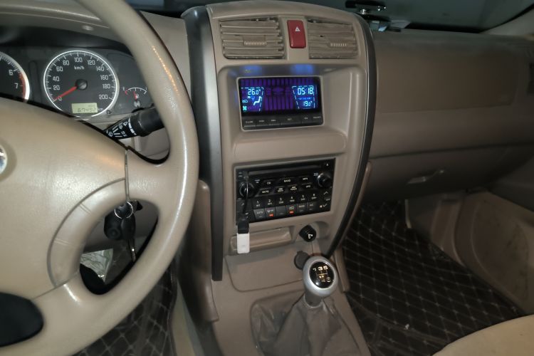 Used Haval H3 2010 Ruiyi Edition 2.0L Luxury Model Audio And AC Panel