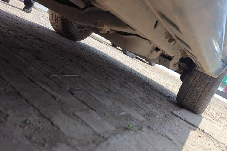 Used Haval H3 2010 Leading Edition 2.5 TCI Two-Wheel Drive Comfort Model Chassis Front Left