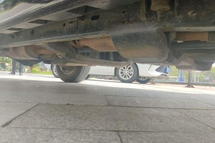Used Haval H3 2010 Ruiyi Edition 2.0L Luxury Model Chassis Front Right