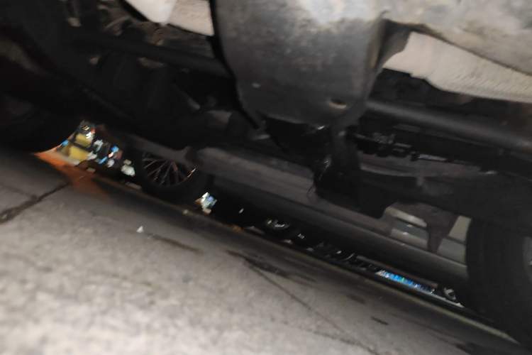 Used Haval H3 2010 Leading Edition 2.5 TCI Two-Wheel Drive Comfort Model Chassis Front Right