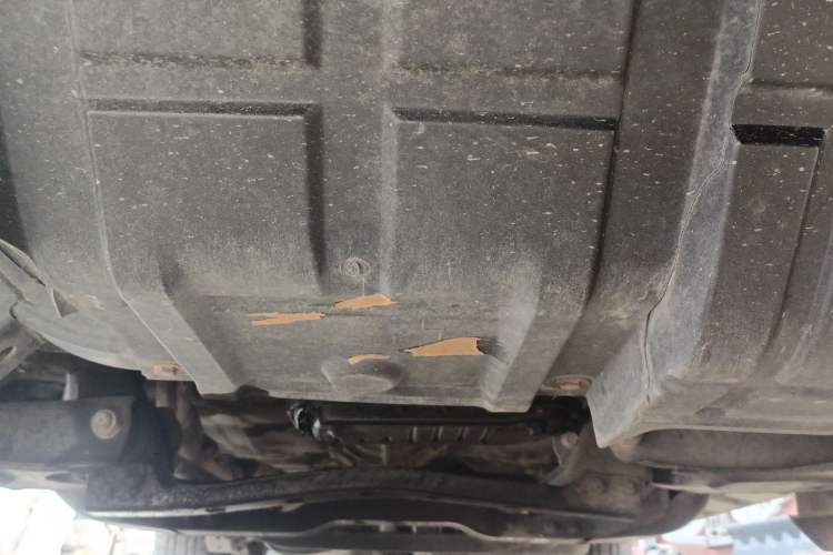 Used Haval H3 2010 Leading Edition 2.5 TCI Two-Wheel Drive Comfort Model Chassis Front