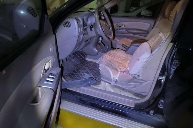 Used Haval H3 2010 Ruiyi Edition 2.0L Luxury Model Driver Seat