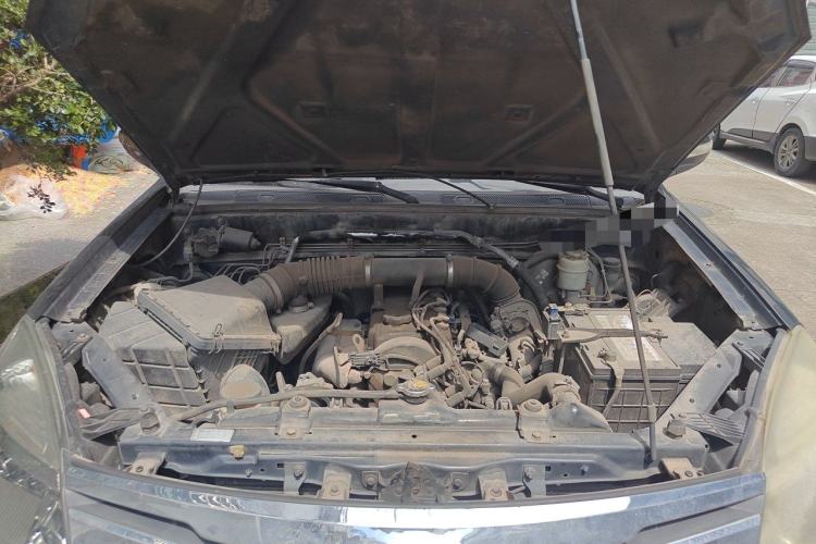 Used Haval H3 2010 Ruiyi Edition 2.0L Elite Model Engine Bay