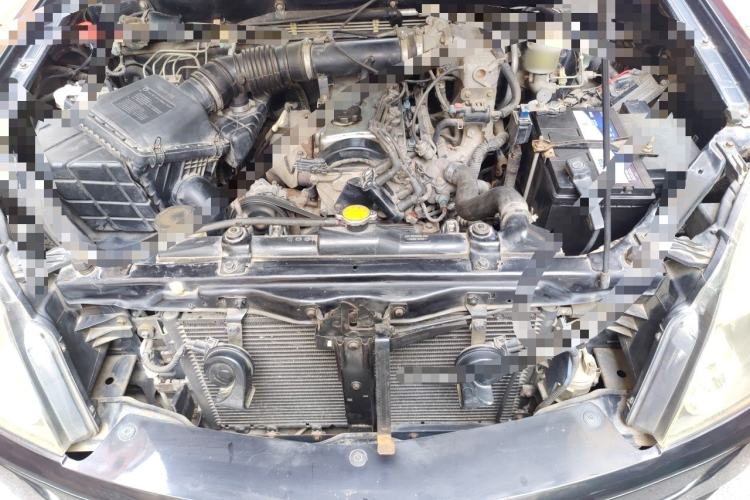 Used Haval H3 2010 Leading Edition 2.4L Four-Wheel Drive Luxury Model Engine Bay