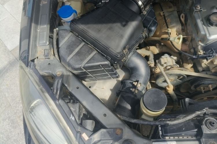 Used Haval H3 2010 Ruiyi Edition 2.0L Luxury Model Engine Bay Right