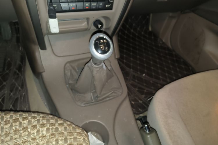 Used Haval H3 2010 Ruiyi Edition 2.0L Luxury Model Gear Lever