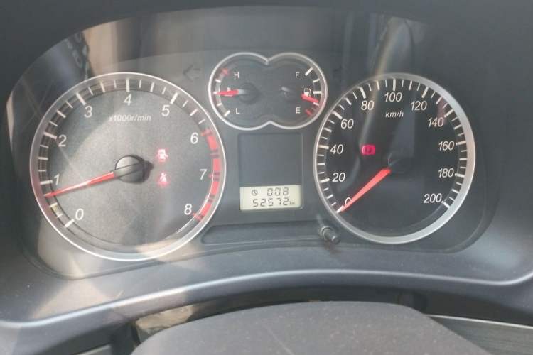 Used Haval H3 2010 Leading Edition 2.4L Four-Wheel Drive Luxury Model Instrument Cluster