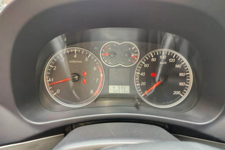 Used Haval H3 2010 Leading Edition 2.4L Four-Wheel Drive Luxury Model Instrument Cluster