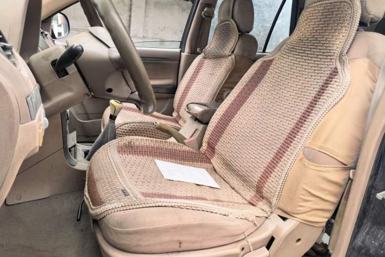 Used Haval H3 2010 Ruiyi Edition 2.0L Luxury Model Left Front Seat