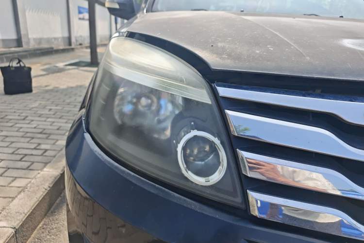 Used Haval H3 2010 Ruiyi Edition 2.0L Elite Model Right Front Headlight