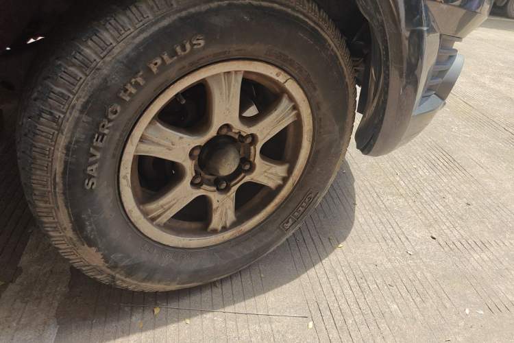Used Haval H3 2010 Ruiyi Edition 2.0L Elite Model Right Front Wheel Hub