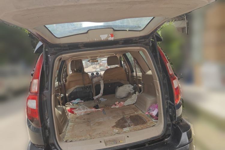 Used Haval H3 2010 Ruiyi Edition 2.0L Elite Model Trunk