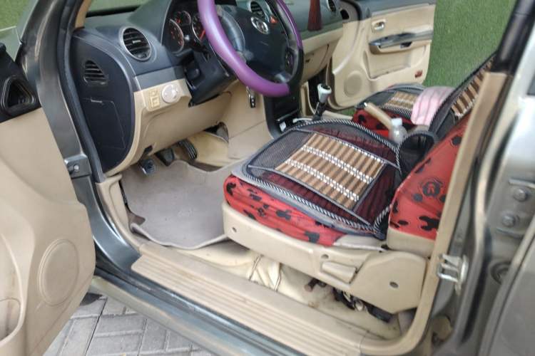 Used Haval H3 2010 Ruiyi Edition 2.0L Luxury Model Driver Seat