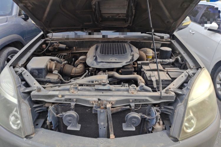 Used Haval H3 2010 Leading Edition 2.5 TCI Four-Wheel-Drive Ultra-Luxury Model Engine Bay