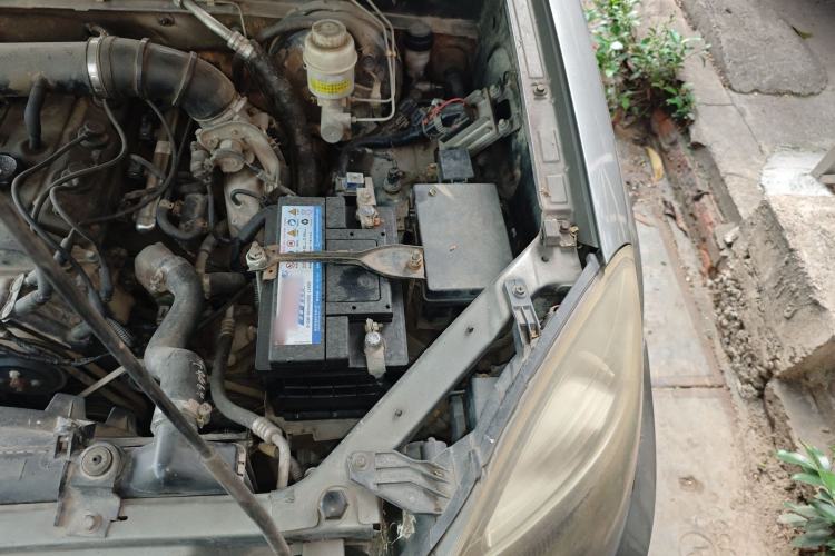 Used Haval H3 2010 Ruiyi Edition 2.0L Elite Model Engine Bay Left