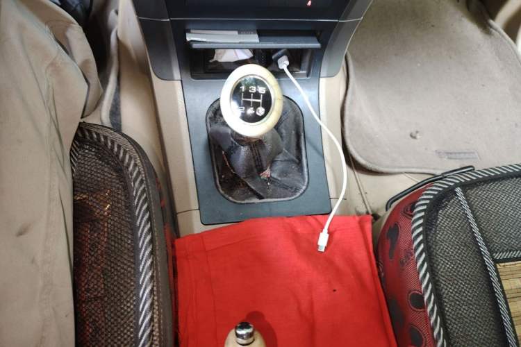 Used Haval H3 2010 Ruiyi Edition 2.0L Luxury Model Gear Lever