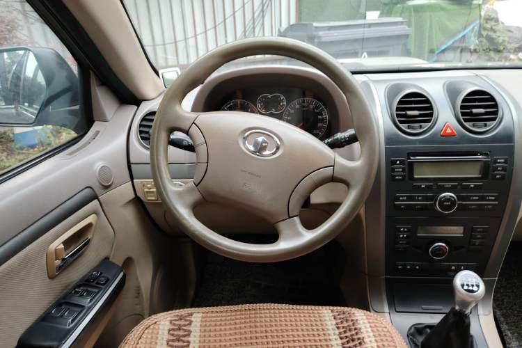 Used Haval H3 2010 Leading Edition 2.5 TCI Four-Wheel-Drive Luxury Model Steering Wheel