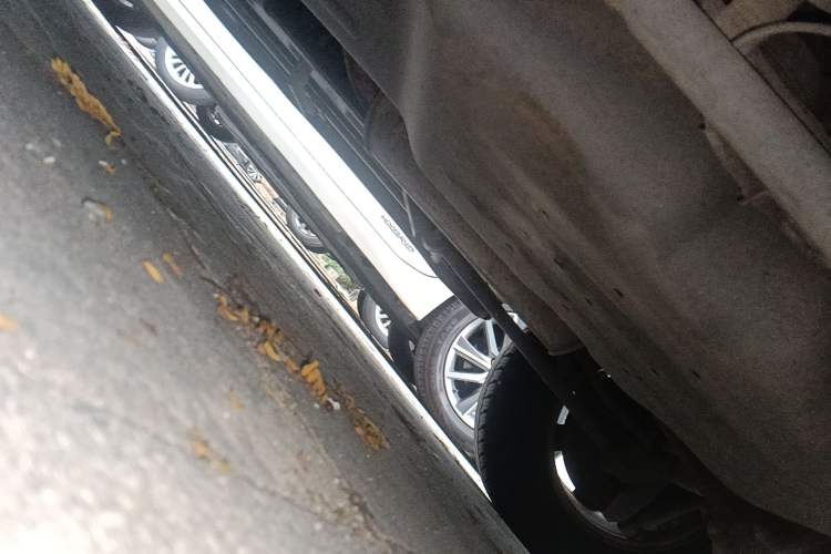 Used Haval H3 2012 2.5 TCI Two-Wheel-Drive Champion Edition Chassis Rear Left