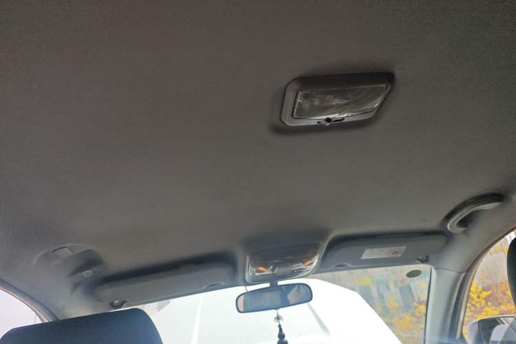 Used Haval H3 2012 Ruiyi Edition 2.0L Luxury Model Headliner