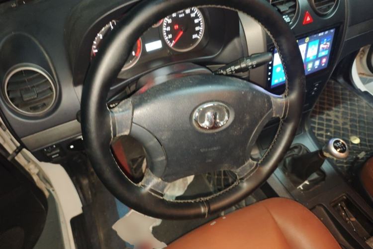 Used Haval H3 2012 2.5 TCI Two-Wheel-Drive Champion Edition Steering Wheel