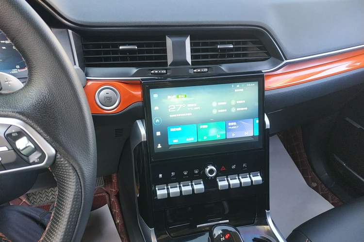 Used Haval H4 2019 1.5 GDIT Pro Version China VI Standard Audio And AC Panel