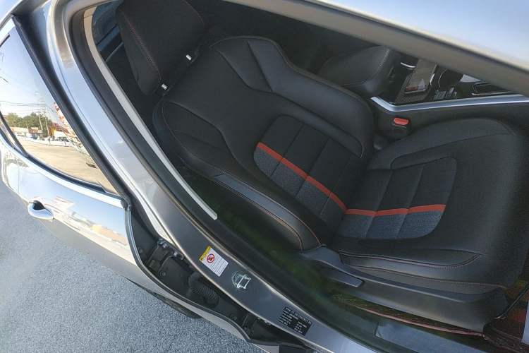 Used Haval H4 2019 1.5 GDIT Pro Version China VI Standard Right Front Seat