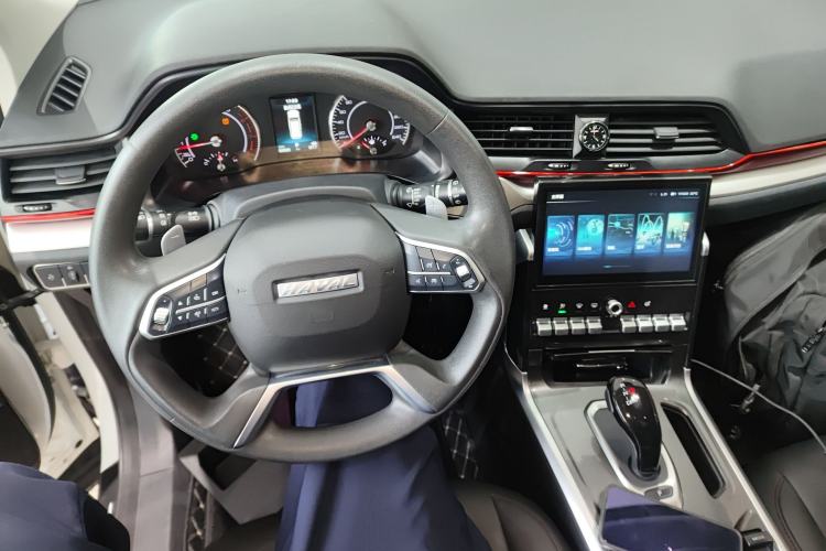 Used Haval H4 2020 Enjoy Edition 1.5T DCT Smart Center Console