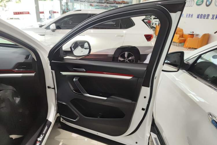 Used Haval H4 2020 Enjoy Edition 1.5T DCT Smart Right Front Door Interior