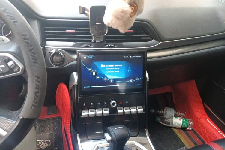 Used Haval H4 2018 Red-Label 1.5 GDIT DCT Fashion Edition Audio And AC Panel