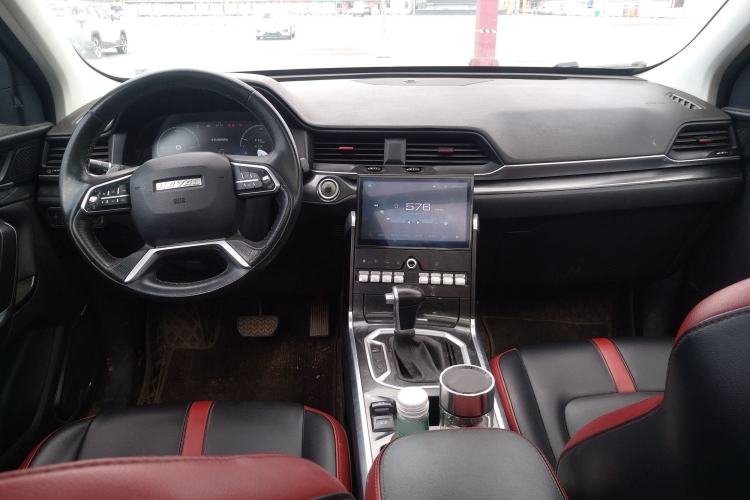 Used Haval H4 2018 Blue Label 1.5 GDIT DCT Fashion Edition Center Console