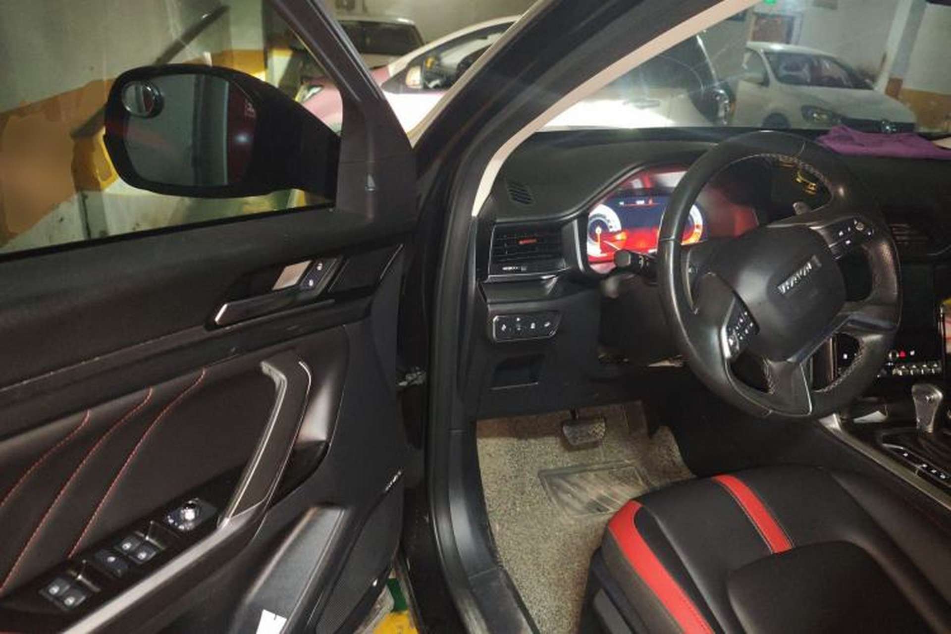 Used Haval H4 2018 Blue Label 1.5 GDIT DCT Fashion Edition Driver Seat