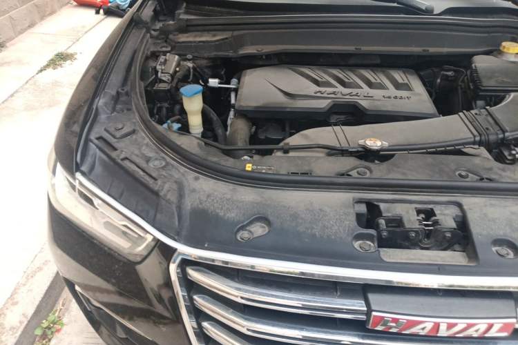Used Haval H4 2018 Red-Label 1.5 GDIT DCT Fashion Edition Engine Bay Right