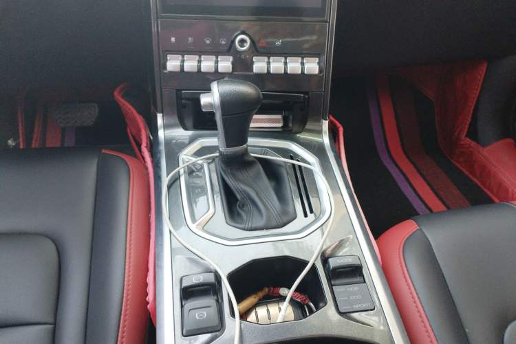 Used Haval H4 2018 Red-Label 1.5 GDIT DCT Fashion Edition Gear Lever