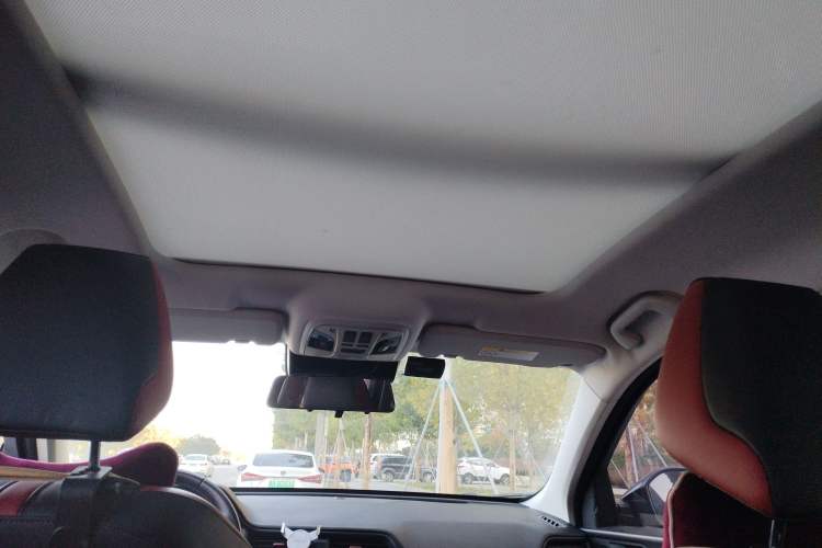 Used Haval H4 2018 Red-Label 1.5 GDIT DCT Fashion Edition Headliner