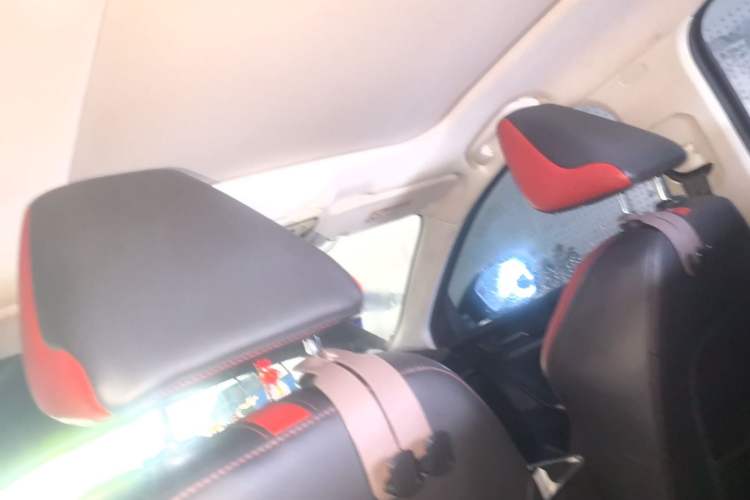 Used Haval H4 2018 Red-Label 1.5 GDIT DCT Fashion Edition Headliner