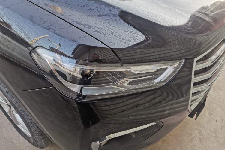 Used Haval H4 2018 Red-Label 1.5 GDIT DCT Fashion Edition Right Front Headlight