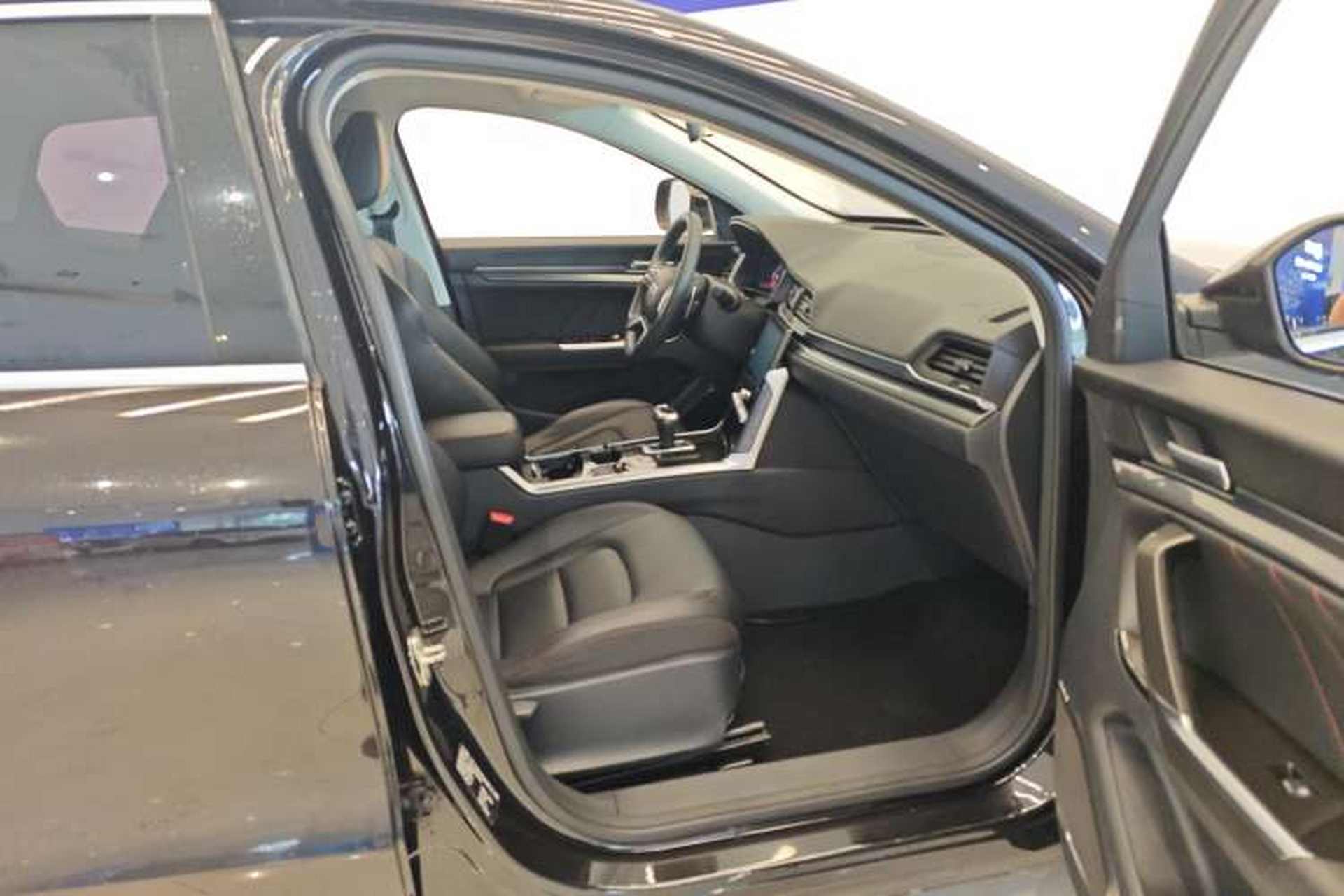 Used Haval H4 2018 Blue Label 1.3 GDIT DCT Fashion Edition Right Front Seat