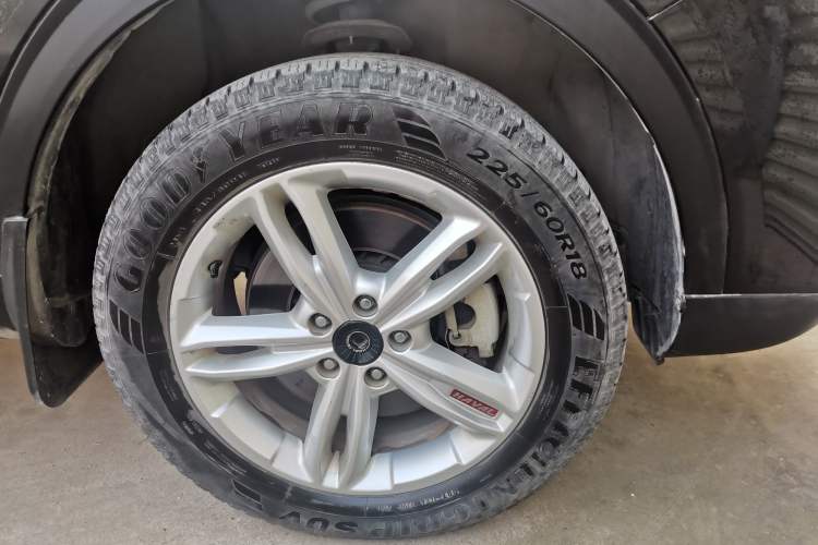 Used Haval H4 2018 Red-Label 1.5 GDIT DCT Fashion Edition Right Front Wheel Hub