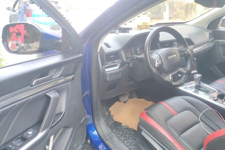 Used Haval H4 2018 Blue Label 1.5 GDIT DCT Fashion Edition Driver Seat