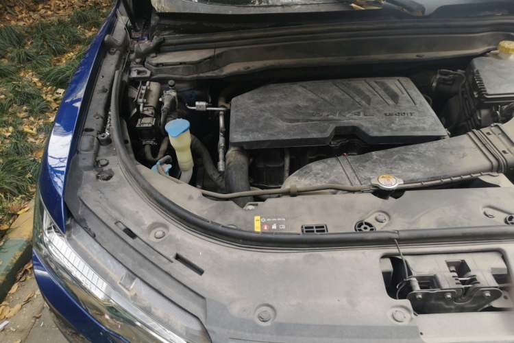 Used Haval H4 2018 Blue Label 1.5 GDIT DCT Fashion Edition Engine Bay Right