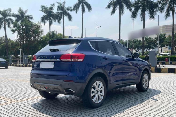 Used Haval H4 2018 Blue Label 1.5 GDIT DCT Fashion Edition Exterior 4