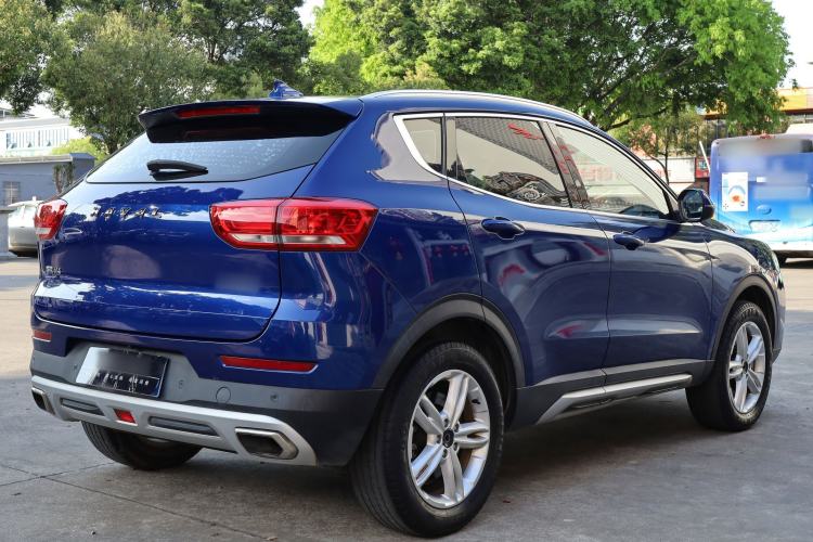 Used Haval H4 2018 Red-Label 1.5 GDIT DCT Fashion Edition Exterior 4