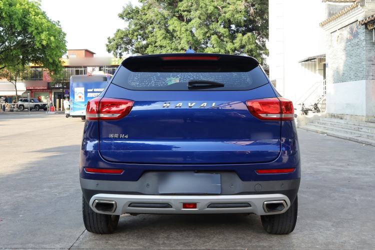 Used Haval H4 2018 Red-Label 1.5 GDIT DCT Fashion Edition Exterior 5